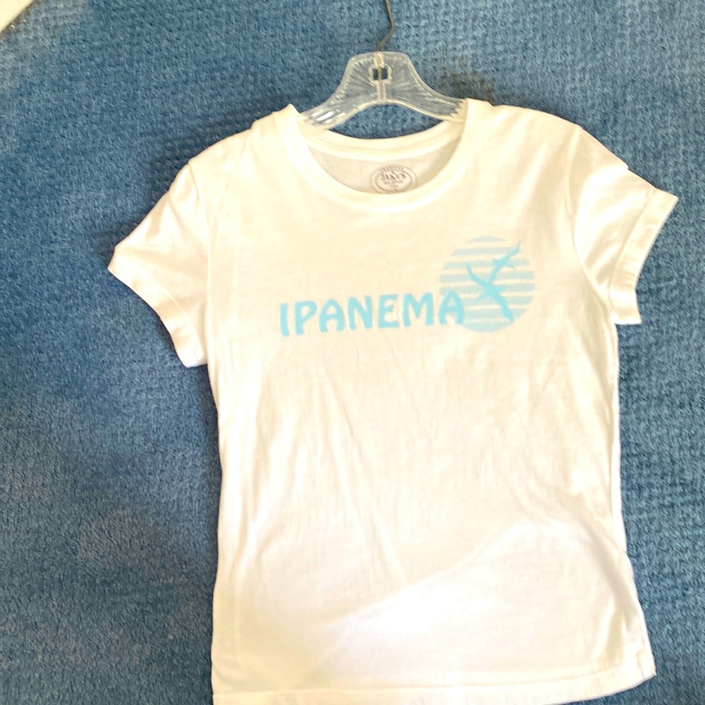 ๐๏ธNever worn Jakeโs Dry Goods tee๐๏ธ